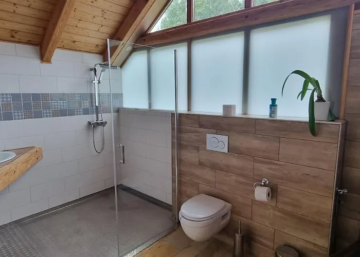 ゲストハウス Theresa 3*