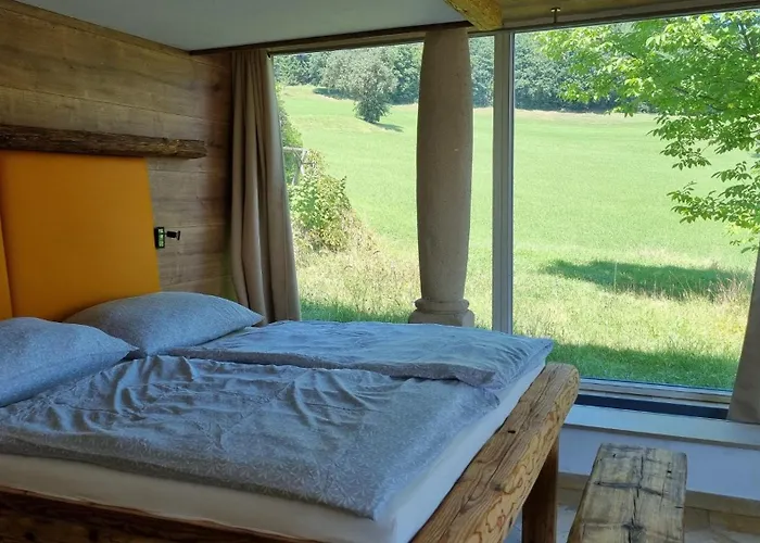 ゲストハウス Theresa 3*