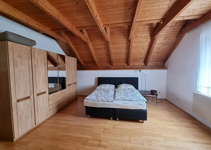 ゲストハウス Theresa 3*